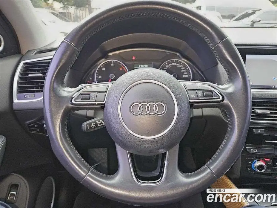 Audi Q5 2015 3.0 автомат (гидро), фото 8 Audi Q5 2015 3.0 автомат (гидро), фото 8