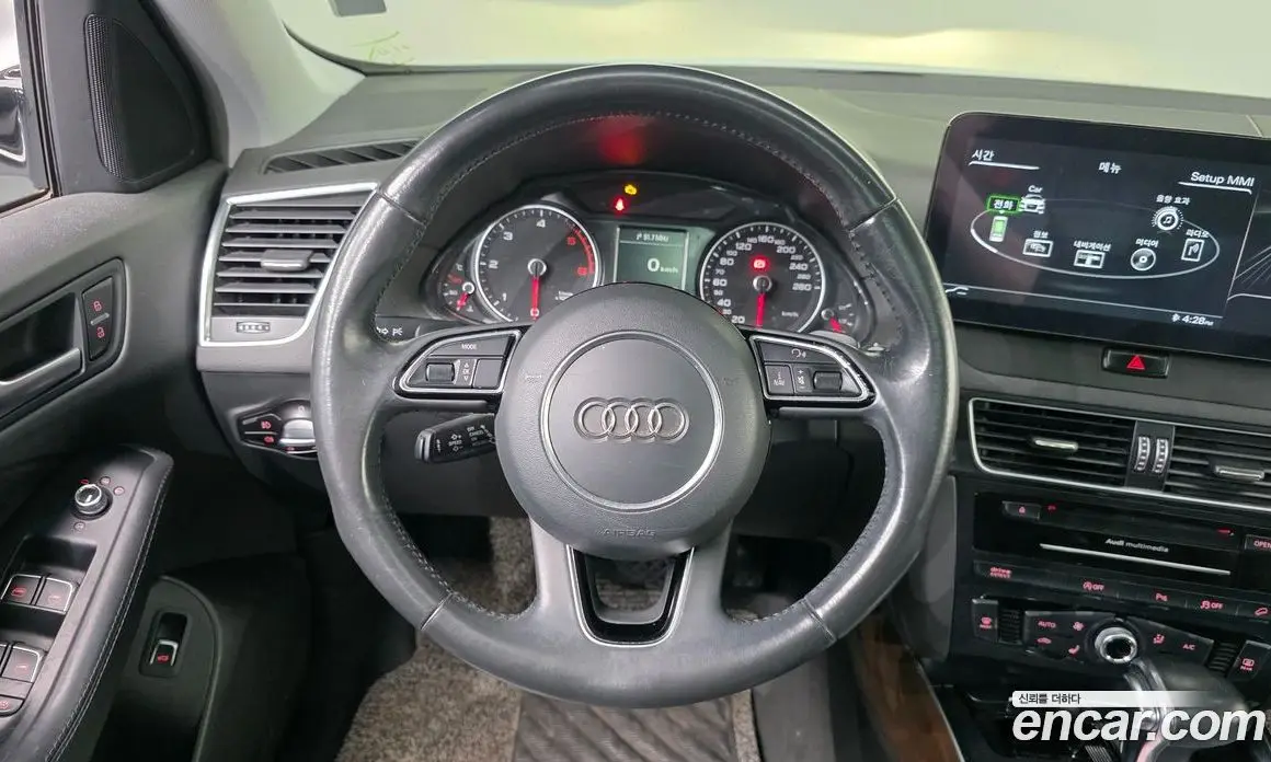 Audi Q5 2016 2.0 автомат (гидро), фото 13