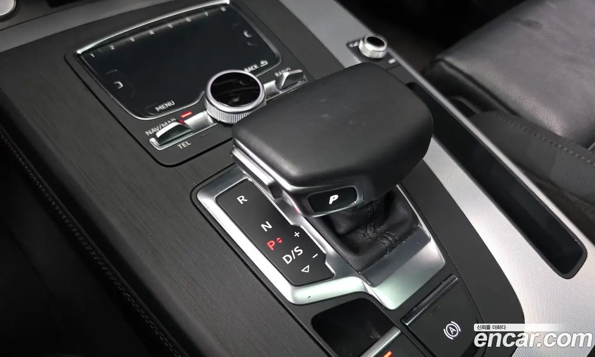 Audi Q5 2020 2.0 автомат (гидро), фото 8