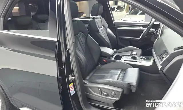 Audi Q5 2020 2.0 автомат (гидро), миниатюра 9