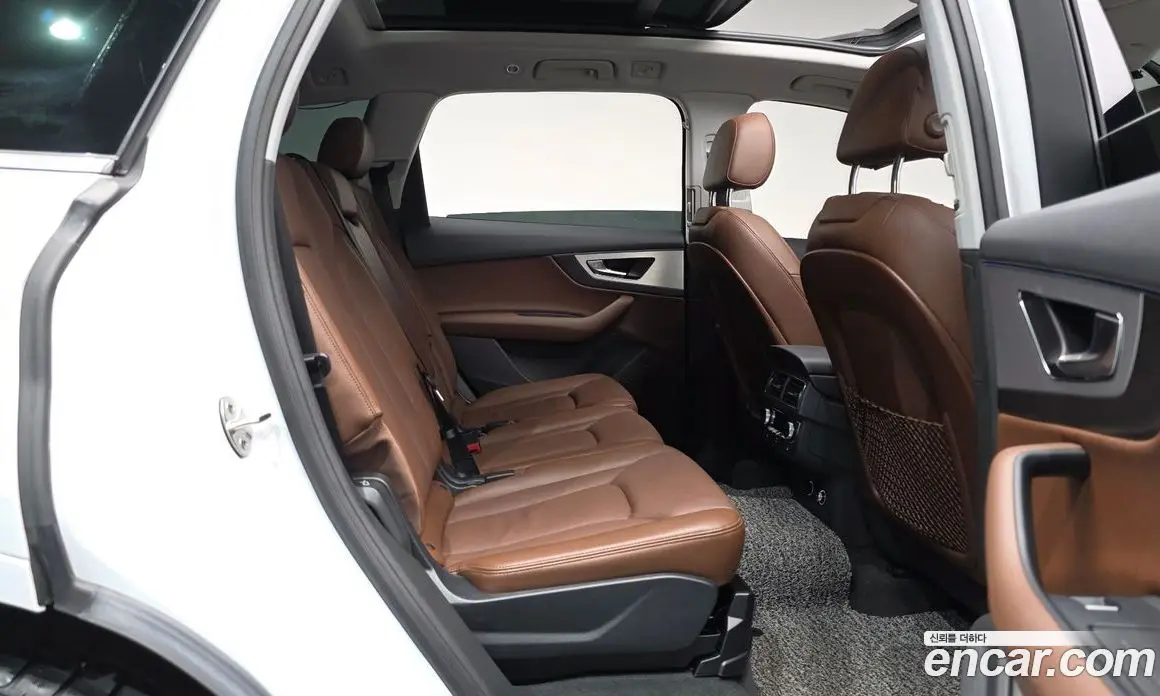 Audi Q7 2019 2.0 автомат (гидро), фото 16 Audi Q7 2019 2.0 автомат (гидро), фото 16