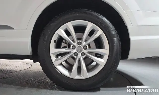 Audi Q7 2019 2.0 автомат (гидро), миниатюра 6 Audi Q7 2019 2.0 автомат (гидро), миниатюра 6