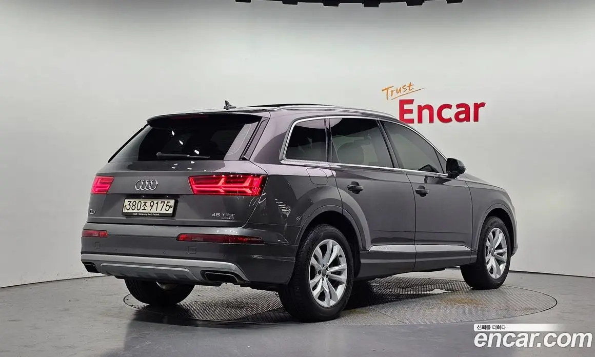 Audi Q7 2019 2.0 автомат (гидро), фото 2 Audi Q7 2019 2.0 автомат (гидро), фото 2