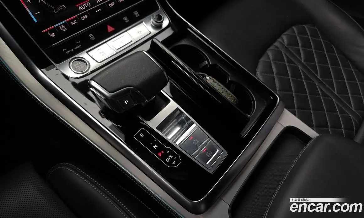 Audi Q8 2022 3.0 автомат (гидро), фото 12