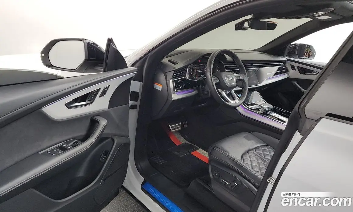 Audi Q8 2023 3.0 автомат (гидро), фото 13 Audi Q8 2023 3.0 автомат (гидро), фото 13
