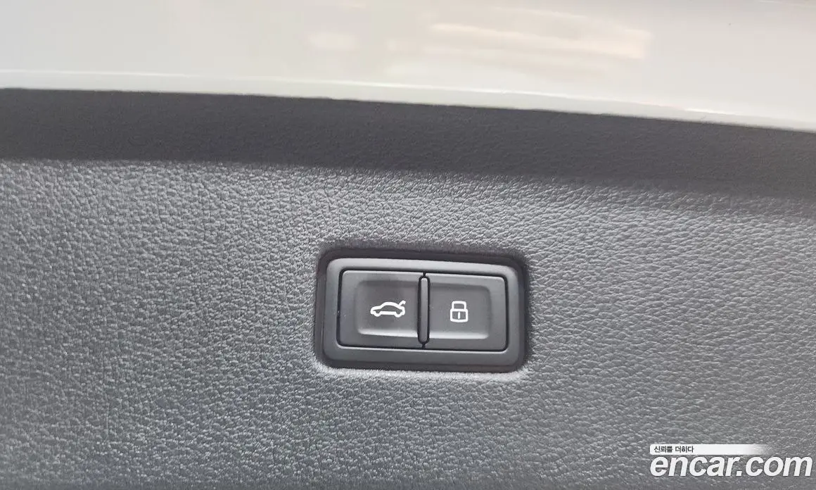 Audi Q8 2023 3.0 автомат (гидро), фото 23 Audi Q8 2023 3.0 автомат (гидро), фото 23