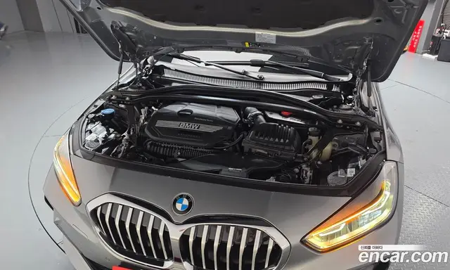 BMW 1 серия 2022 2.0 автомат (гидро), миниатюра 5 BMW 1 серия 2022 2.0 автомат (гидро), миниатюра 5