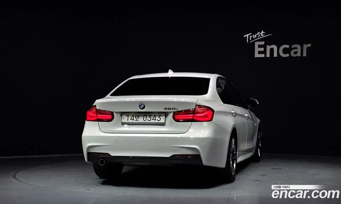 BMW 3 серия 2016 2.0 автомат (гидро), фото 4