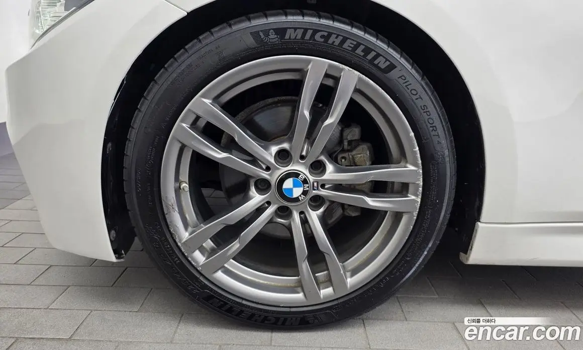 BMW 3 серия 2016 2.0 автомат (гидро), фото 5