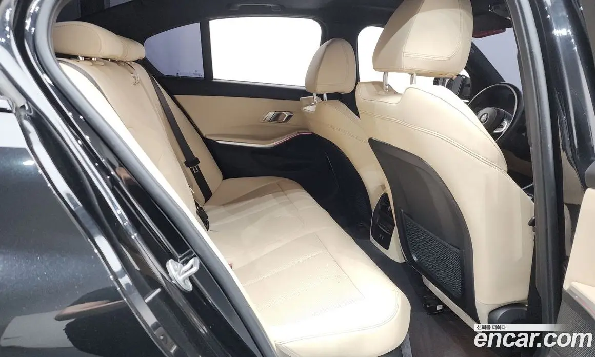BMW 3 серия 2023 2.0 автомат (гидро), фото 16