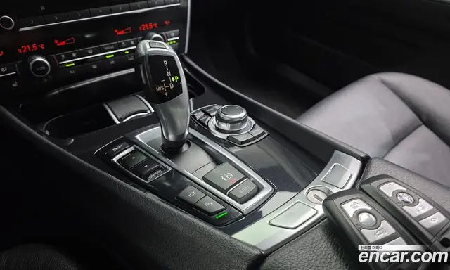 BMW 5 серия 2013 2.0 автомат (гидро), миниатюра 9 BMW 5 серия 2013 2.0 автомат (гидро), миниатюра 9