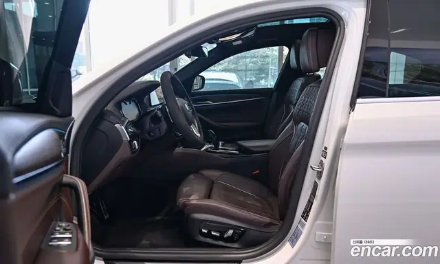 BMW 5 серия 2017 2.0 автомат (гидро), миниатюра 12