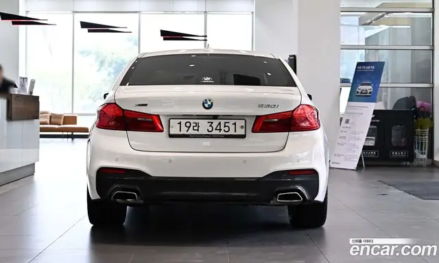 BMW 5 серия 2017 2.0 автомат (гидро), миниатюра 3