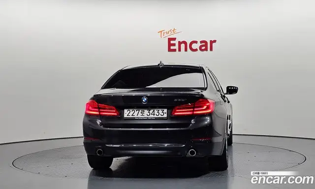 BMW 5 серия 2019 2.0 автомат (гидро), миниатюра 4 BMW 5 серия 2019 2.0 автомат (гидро), миниатюра 4