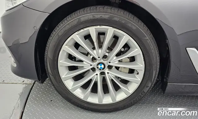 BMW 5 серия 2019 2.0 автомат (гидро), миниатюра 5 BMW 5 серия 2019 2.0 автомат (гидро), миниатюра 5