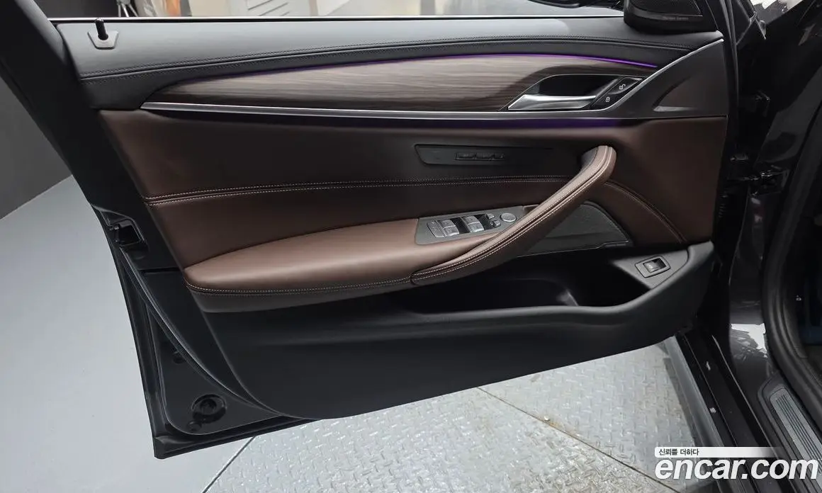 BMW 5 серия 2020 2.0 автомат (гидро), фото 14 BMW 5 серия 2020 2.0 автомат (гидро), фото 14