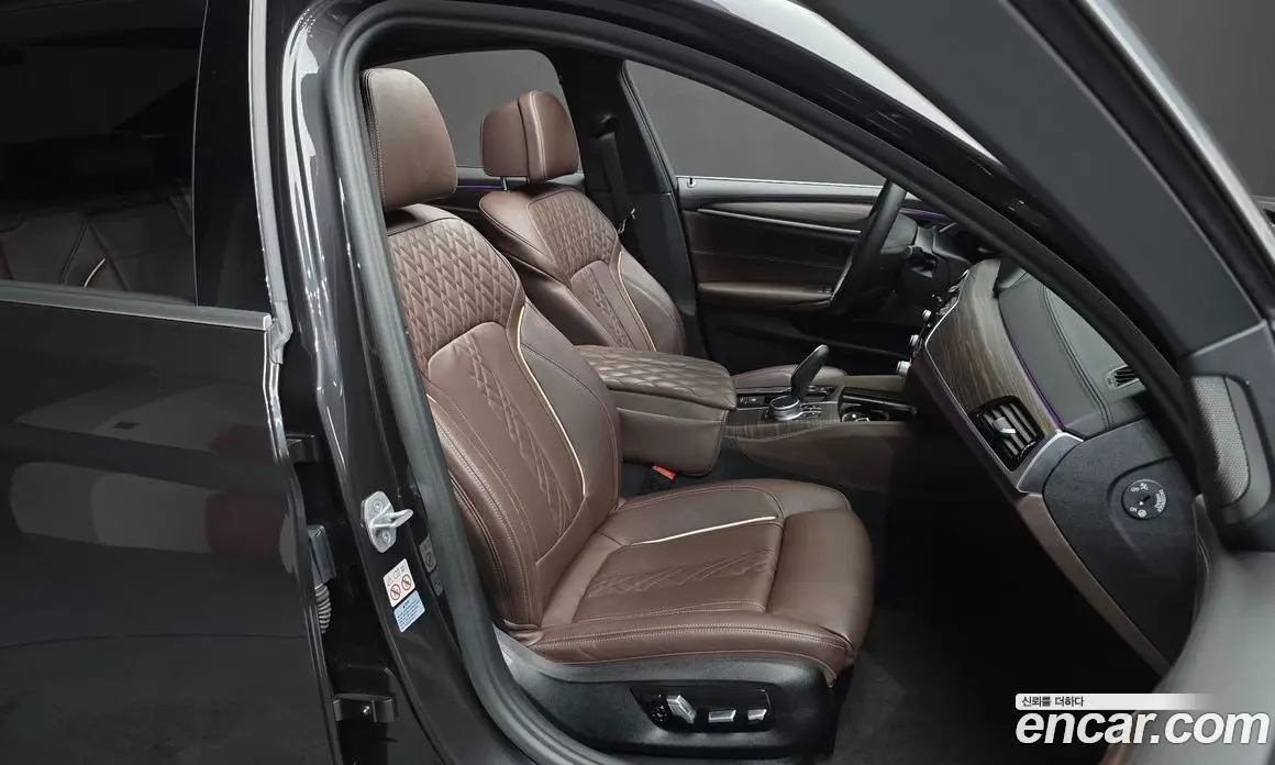 BMW 5 серия 2020 2.0 автомат (гидро), фото 16 BMW 5 серия 2020 2.0 автомат (гидро), фото 16