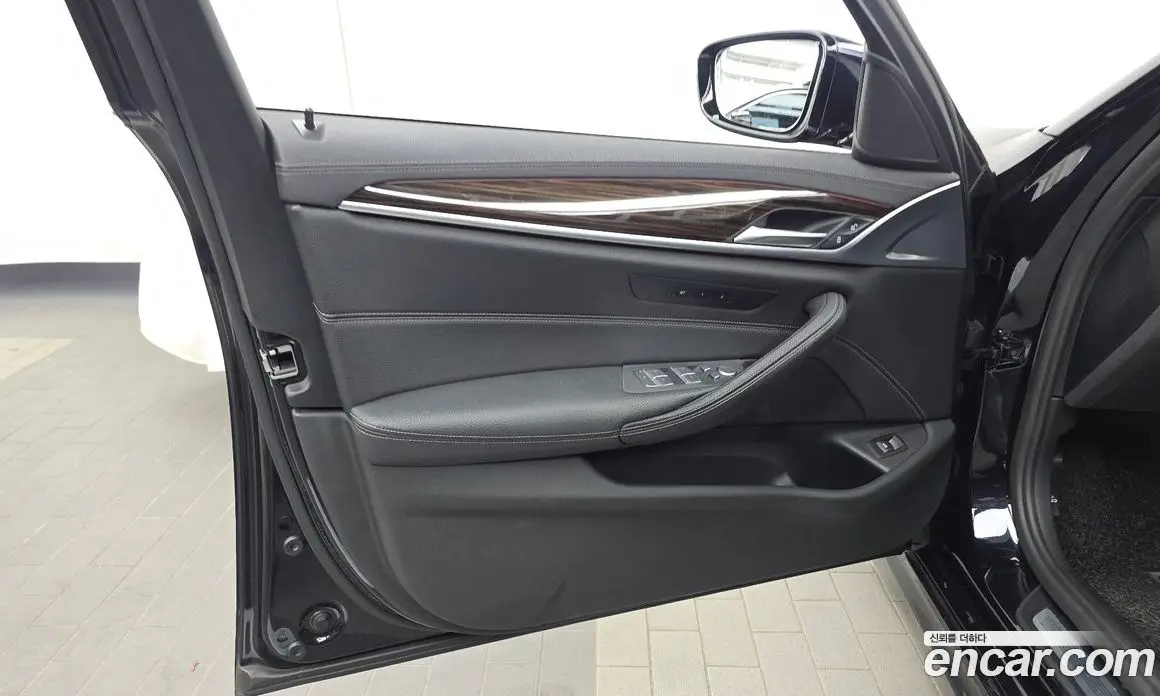 BMW 5 серия 2020 2.0 автомат (гидро), фото 14 BMW 5 серия 2020 2.0 автомат (гидро), фото 14