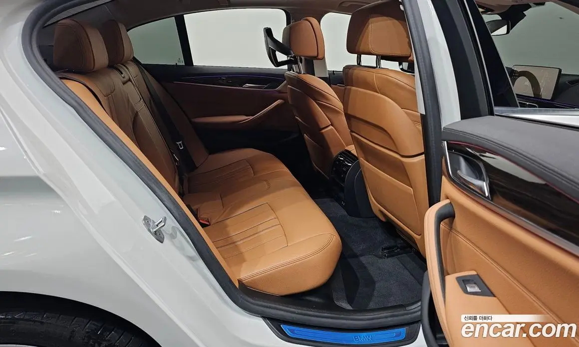 BMW 5 серия 2021 2.0 автомат (гидро), фото 17