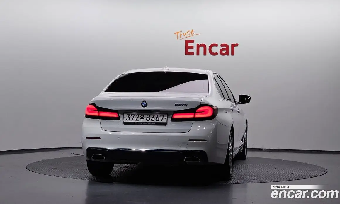 BMW 5 серия 2021 2.0 автомат (гидро), фото 4