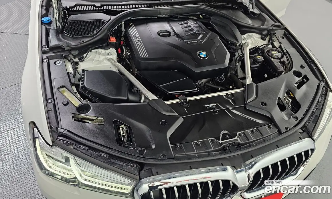 BMW 5 серия 2021 2.0 автомат (гидро), фото 6