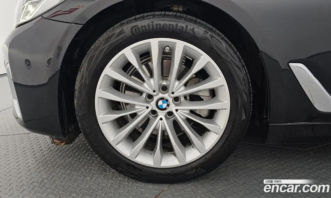 BMW 5 серия 2023 2.0 автомат (гидро), фото 5 BMW 5 серия 2023 2.0 автомат (гидро), фото 5