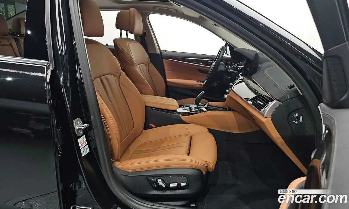 BMW 5 серия 2023 2.0 автомат (гидро), фото 10 BMW 5 серия 2023 2.0 автомат (гидро), фото 10