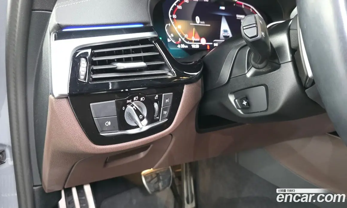 BMW 5 серия 2023 2.0 автомат (гидро), фото 27