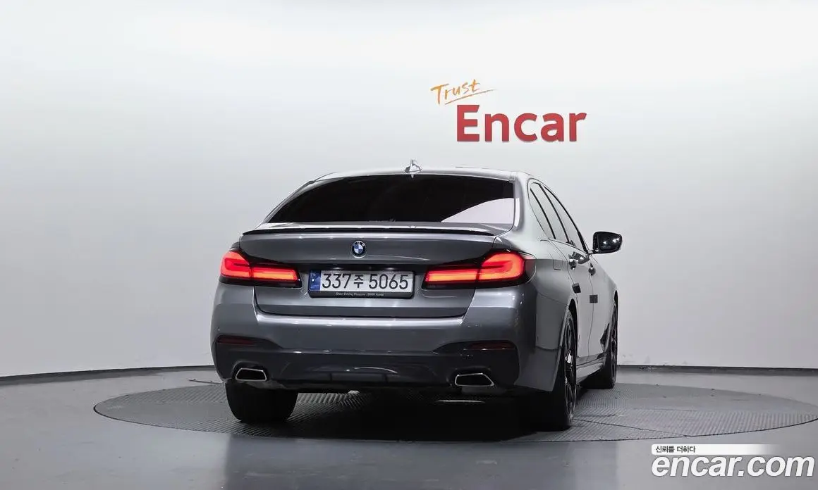BMW 5 серия 2023 2.0 автомат (гидро), фото 4