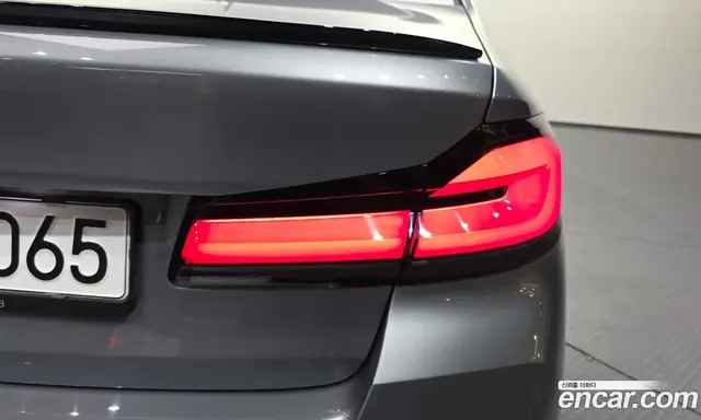 BMW 5 серия 2023 2.0 автомат (гидро), миниатюра 9