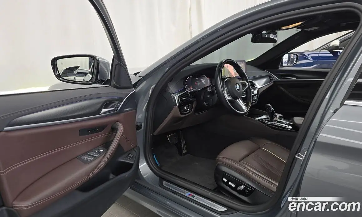 BMW 5 серия 2023 2.0 автомат (гидро), фото 13