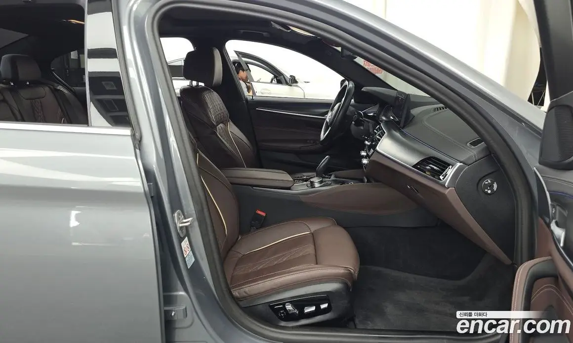 BMW 5 серия 2023 2.0 автомат (гидро), фото 16