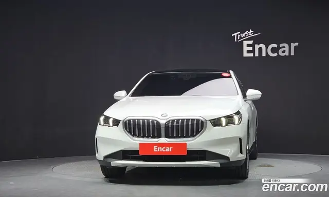 BMW 5 серия 2024 2.0 автомат (гидро), миниатюра 3 BMW 5 серия 2024 2.0 автомат (гидро), миниатюра 3