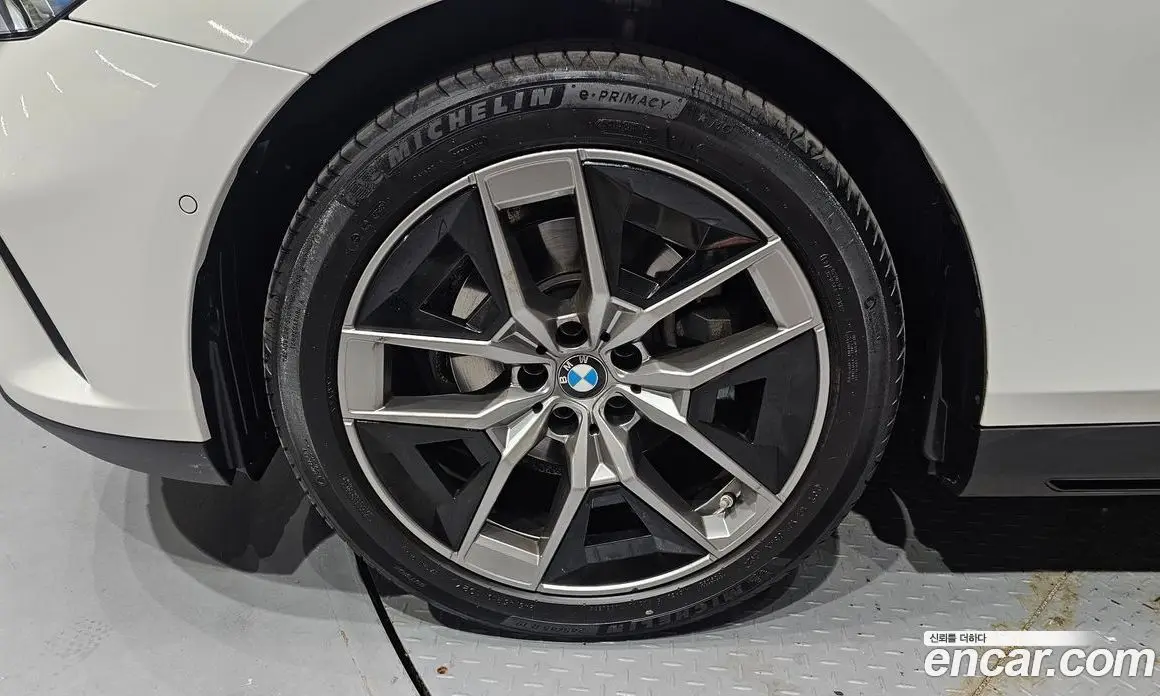 BMW 5 серия 2024 2.0 автомат (гидро), фото 5 BMW 5 серия 2024 2.0 автомат (гидро), фото 5