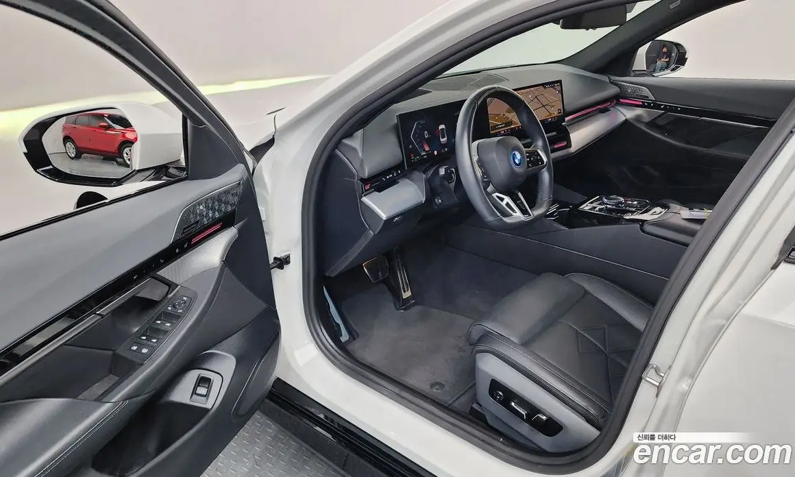 BMW 5 серия 2024 2.0 автомат (гидро), фото 13 BMW 5 серия 2024 2.0 автомат (гидро), фото 13