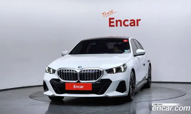 BMW 5 серия 2024 2.0 автомат (гидро), миниатюра 3 BMW 5 серия 2024 2.0 автомат (гидро), миниатюра 3