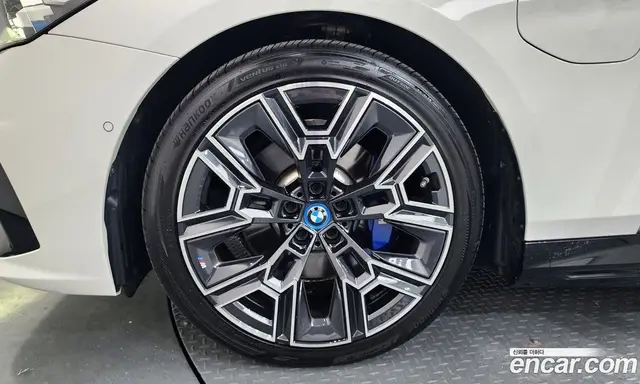BMW 5 серия 2024 2.0 автомат (гидро), миниатюра 5 BMW 5 серия 2024 2.0 автомат (гидро), миниатюра 5