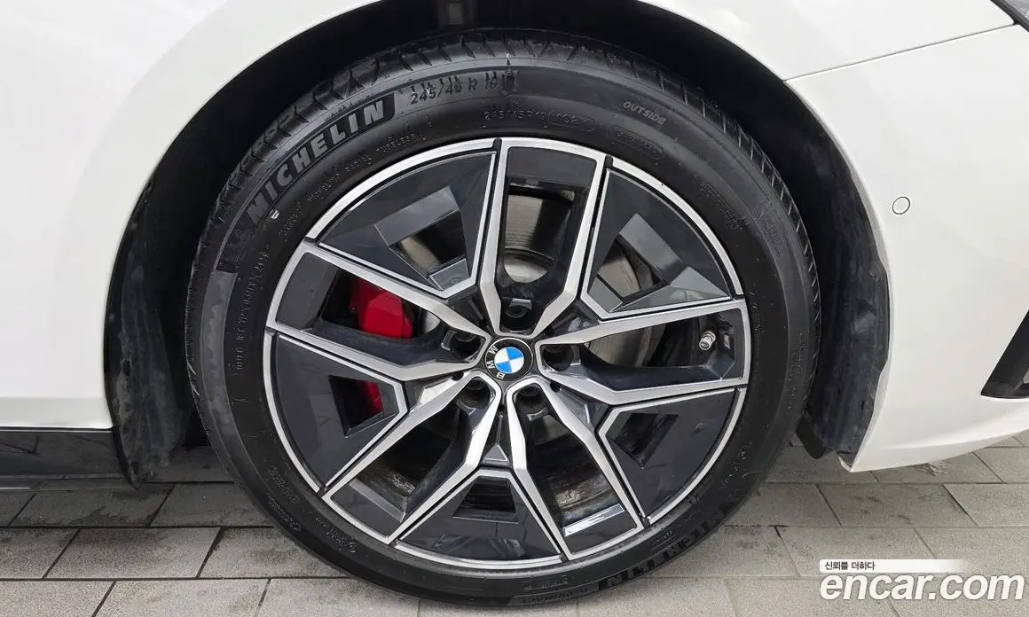BMW 5 серия 2024 2.0 автомат (гидро), фото 7 BMW 5 серия 2024 2.0 автомат (гидро), фото 7