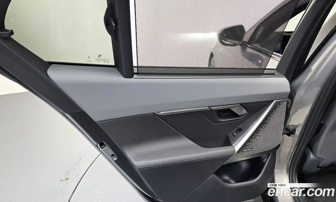BMW 5 серия 2025 2.0 автомат (гидро), фото 15 BMW 5 серия 2025 2.0 автомат (гидро), фото 15