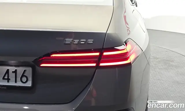 BMW 5 серия 2025 2.0 автомат (гидро), миниатюра 9 BMW 5 серия 2025 2.0 автомат (гидро), миниатюра 9