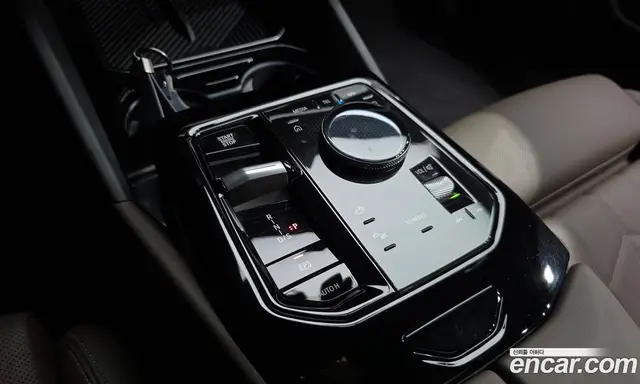 BMW 5 серия 2025 2.0 автомат (гидро), миниатюра 9