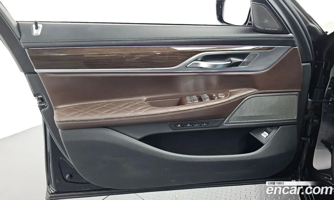 BMW 7 серия 2021 3.0 автомат (гидро), фото 14 BMW 7 серия 2021 3.0 автомат (гидро), фото 14