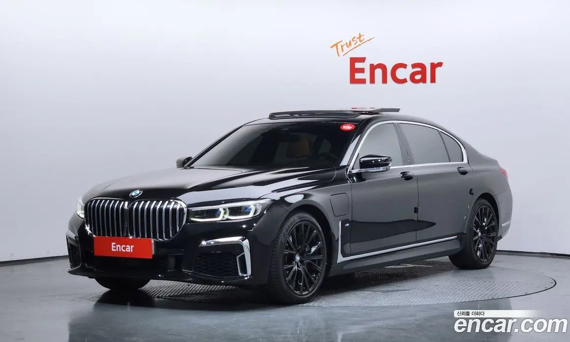 BMW 7 серия 2021 3.0 автомат (гидро), фото 1 BMW 7 серия 2021 3.0 автомат (гидро), фото 1