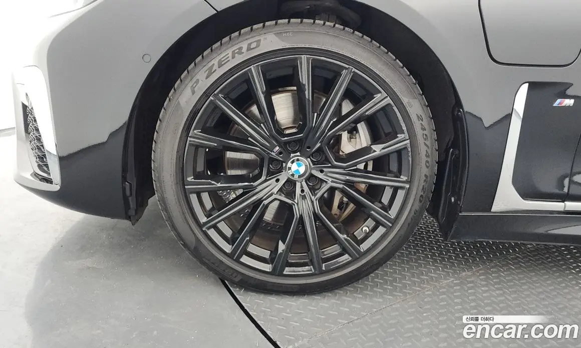 BMW 7 серия 2021 3.0 автомат (гидро), фото 5 BMW 7 серия 2021 3.0 автомат (гидро), фото 5