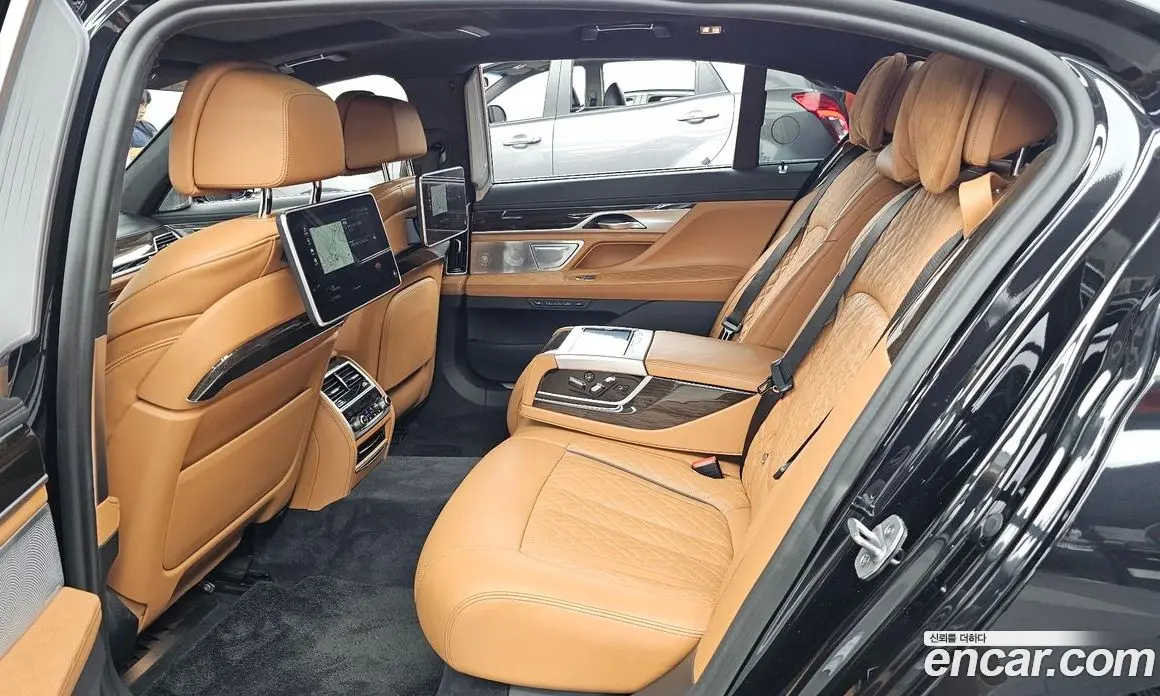 BMW 7 серия 2022 3.0 автомат (гидро), фото 16 BMW 7 серия 2022 3.0 автомат (гидро), фото 16