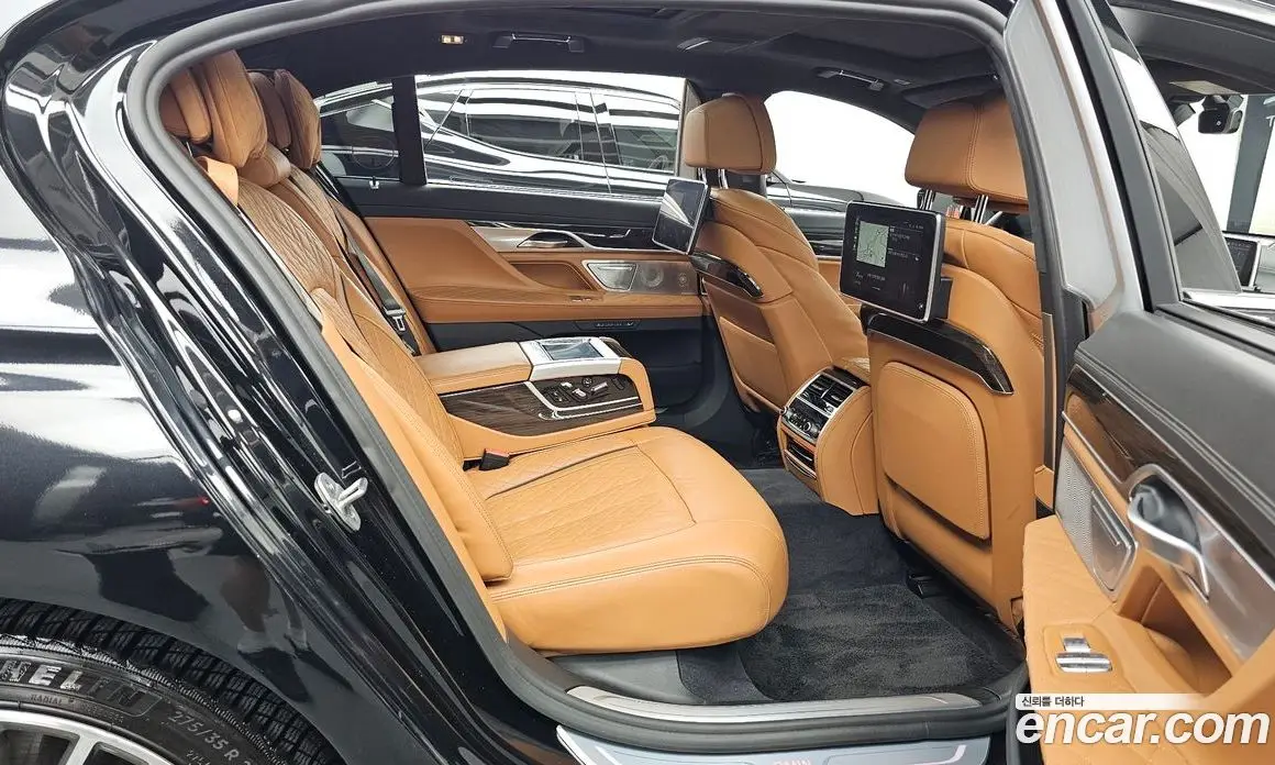 BMW 7 серия 2022 3.0 автомат (гидро), фото 18 BMW 7 серия 2022 3.0 автомат (гидро), фото 18