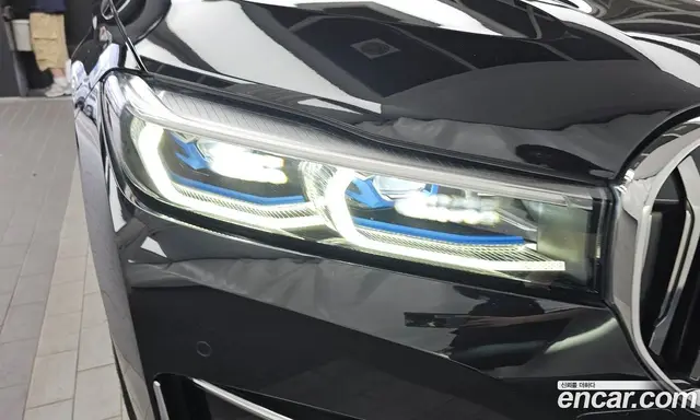 BMW 7 серия 2022 3.0 автомат (гидро), миниатюра 8 BMW 7 серия 2022 3.0 автомат (гидро), миниатюра 8