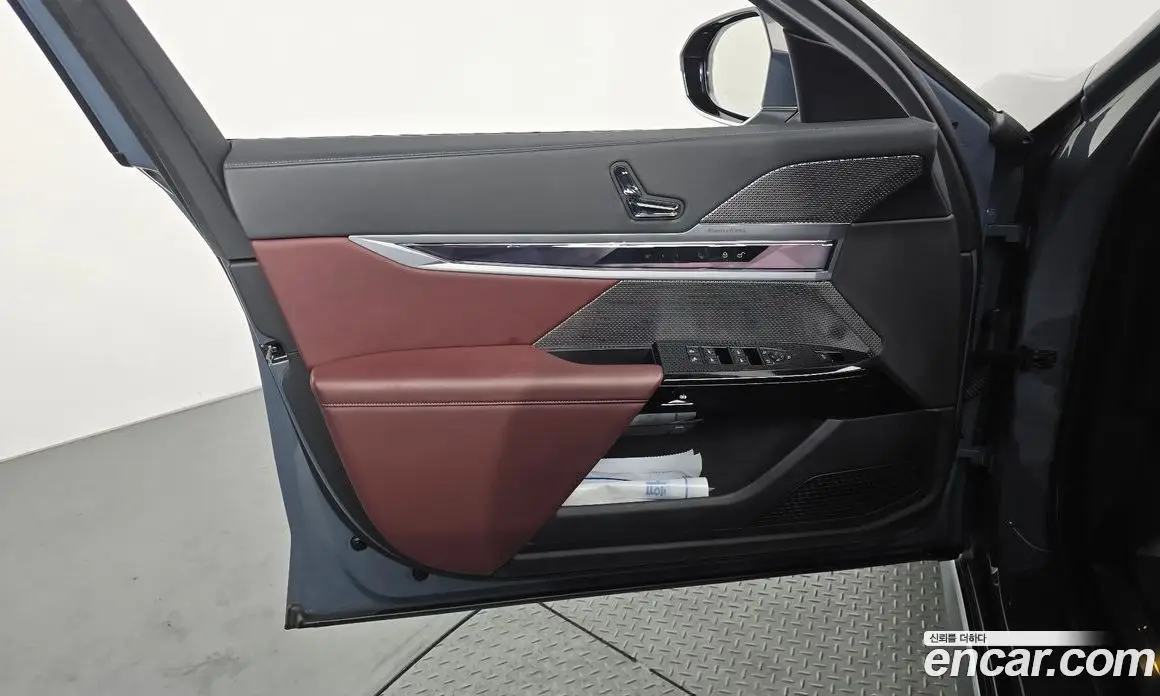 BMW 7 серия 2023 3.0 автомат (гидро), фото 14 BMW 7 серия 2023 3.0 автомат (гидро), фото 14