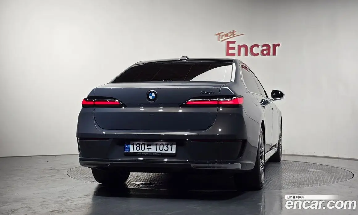 BMW 7 серия 2023 3.0 автомат (гидро), фото 4 BMW 7 серия 2023 3.0 автомат (гидро), фото 4