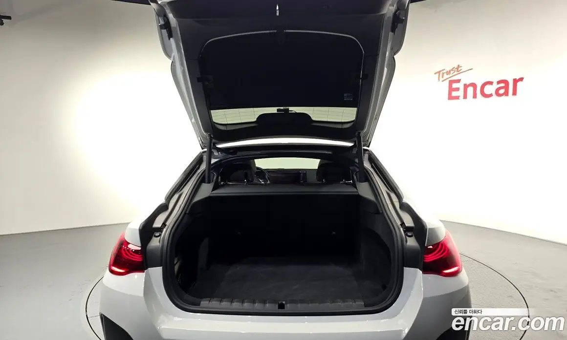 BMW i4 2025 0.2 автомат (гидро), фото 24 BMW i4 2025 0.2 автомат (гидро), фото 24